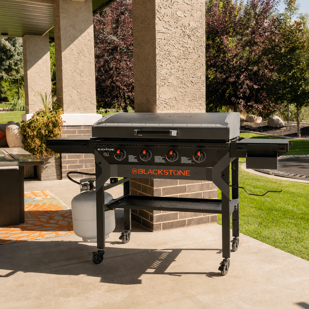 Grătar pe Gaz Blackstone 36" Iron Forged - Plită Plancha Profesională cu 4 Arzătoare și Capac
