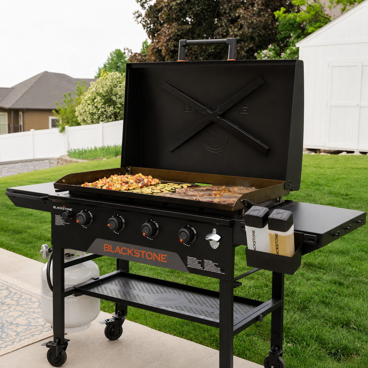 Grătar pe Gaz Blackstone 36" Omnivore - Plită Plancha Profesională cu 4 Arzătoare și Capac